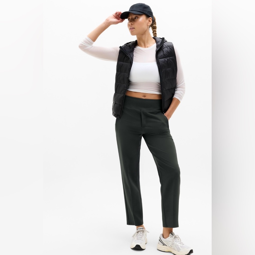 NWT-Athleta Elm Endless Pant, Size 8